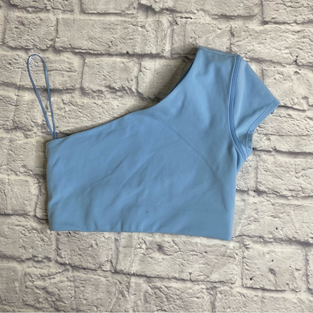 - L*SPACE ACTIVE - ONE SHOULDER SHORT SLEEVE CROPTOP